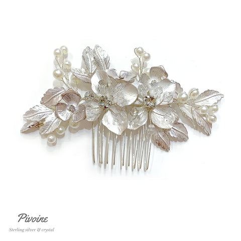 Pivoine Bridal Tiara Milano Handmade Hairpiece ｜新娘髮飾 ｜結婚頭飾 | 結婚皇冠 | wedding crown | bridal hair accessories |   swarovski headband | 結婚禮物 |  婚紗頭飾 | 皇冠頭飾香港 |  裙褂頭飾 | wedding accessories