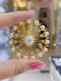 珍珠水晶胸針 ｜心口針｜brooch｜ swarovski brooches｜ 胸針香港