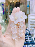Lunachat 白色重瓣櫻花夾耳環2 Earclips