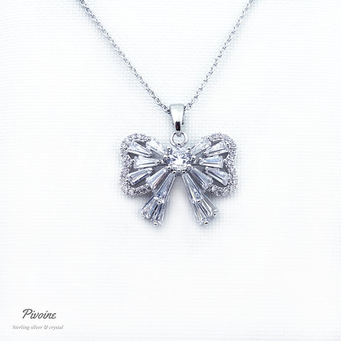 Pivoine Milano Sterling Silver and Crystal Necklace 19* - Chatnoiremeow