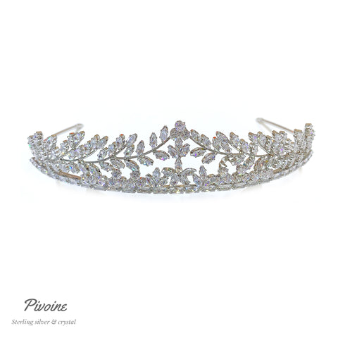 Pivoine Bridal Tiara Milano Sterling Silver and Crystal Princess Crown ｜新娘髮飾 ｜結婚頭飾 | 結婚皇冠 | wedding crown | bridal hair accessories |   swarovski headband | 結婚禮物 |  婚紗頭飾 | 皇冠頭飾香港 |  裙褂頭飾 | wedding accessories｜Bridal Tiara