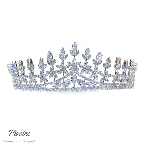 Pivoine Bridal Tiara Milano Sterling Silver and Crystal Princess Crown ｜新娘髮飾 ｜結婚頭飾 | 結婚皇冠 | wedding crown | bridal hair accessories |   swarovski headband | 結婚禮物 |  婚紗頭飾 | 皇冠頭飾香港 |  裙褂頭飾 | wedding accessories｜Bridal Tiara